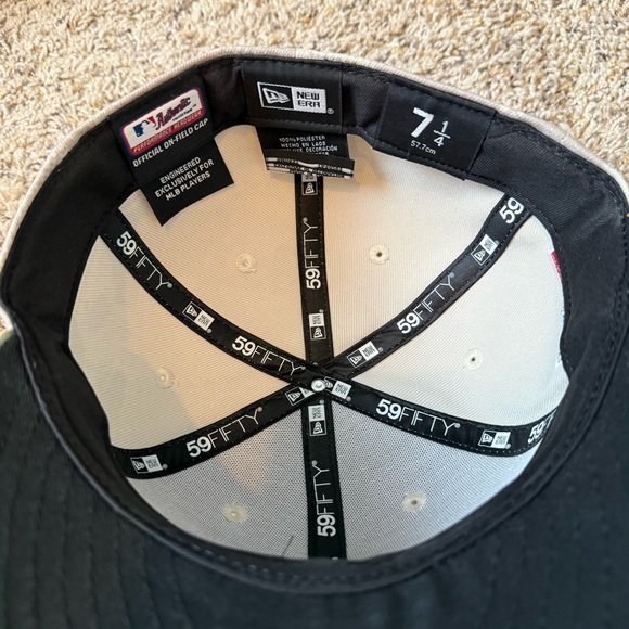 Phillies New Era 59fifty Fitted Camo Hat - 7 1/4 - Picture 4 of 4